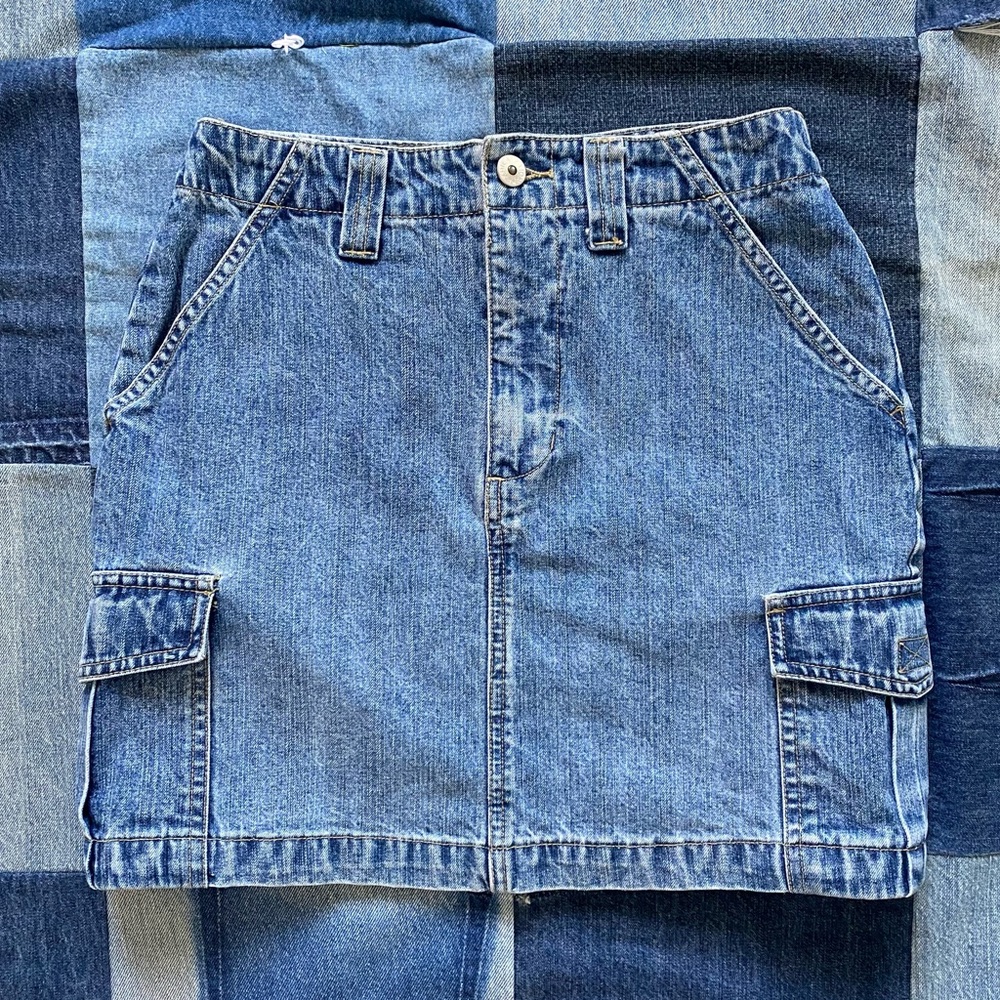 y2k xhilaration denim cargo skirt size 3